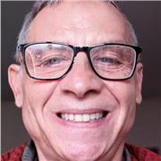 Vuoi diventare un esperto di audiovisivo e fotografia, metto a disposizione la mia esperienza trentennale, per aiutarti a raggiungere i tuoi obiettivi.